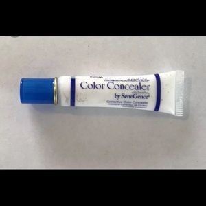 NWT Senegence "White Cokor Corrector/highlight"